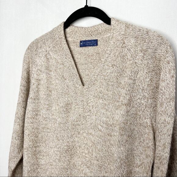 LA LLAMA PLACE / tan oatmeal alpaca v-neck sweater / M - Picture 3 of 6